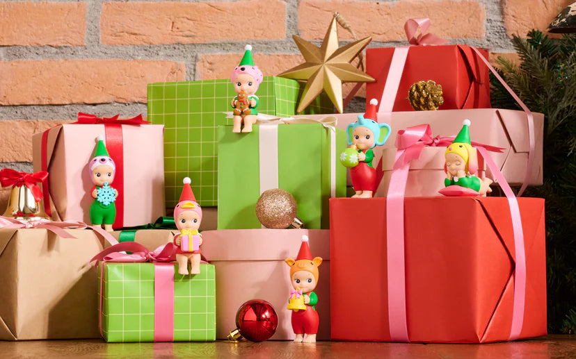 Sonny Angel Santa's Little Helper series
